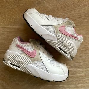 Nike Air Max size 5